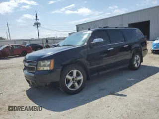 2007 Chevrolet Suburban LTZ z VIN 3GNFC16047G245511, wystawiony jako Copart lot #55288075 z przebiegiem 277 516 mil mil oraz Szkoda całkowita • Salvage title. Historia ofert i sprzedaży dostępna na DreamBid. Obrazek 1.