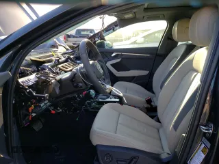 2022 Audi A3 Premium Plus z VIN WAUBUDGY5NA077249, wystawiony jako Copart lot #69011232 z przebiegiem Nie podano mil oraz . Historia ofert i sprzedaży dostępna na DreamBid. Obrazek 7.