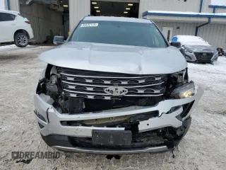 2017 Ford Explorer XLT with VIN 1FM5K8D88HGA68687, listed as a Copart auction lot 44532115 with 147,117 mi miles and Non Repairable. Bid and sale history available at carsss.com. Image 5.