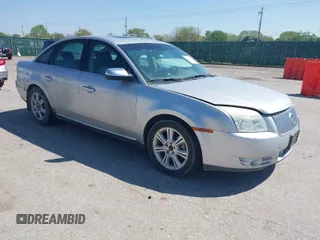 2009 Mercury Sable Premier with VIN 1MEHM42W69G621066, listed as a IAAI auction lot 42047074 with 232,020 mi miles. Bid and sale history available at carsss.com. Image 1.