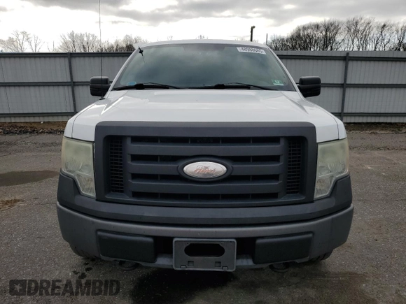 2009 Ford F-150 XL z VIN 1FTPW14V89FB04772, wystawiony jako Copart lot #48988685 z przebiegiem 259 521 mil mil oraz Szkoda całkowita • Salvage title. Historia ofert i sprzedaży dostępna na DreamBid. Obrazek 5.