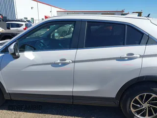 2020 Mitsubishi Eclipse Cross ES z VIN JA4AS3AA3LZ023452, wystawiony jako IAAI lot #41398847 z przebiegiem 68 445 mil mil oraz . Historia ofert i sprzedaży dostępna na DreamBid. Obrazek 15.