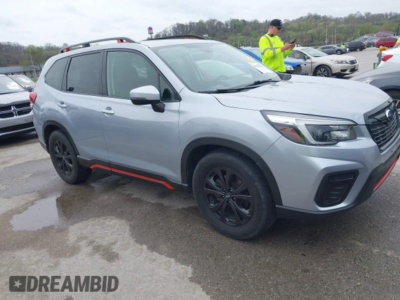 2021 Subaru Forester Sport with VIN JF2SKARC9MH433914, listed as a IAAI auction lot 41905614 with 89,183 mi miles. Bid and sale history available at carsss.com. Image 1.