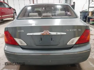 2000 Toyota Avalon XL with VIN 4T1BF28B4YU067175, listed as a IAAI auction lot 42396309 with 268,064 mi miles and . Bid and sale history available at DreamBid. Image 16.
