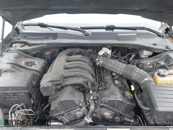 2009 Chrysler 300 LX with VIN 2C3KA43D19H506753, listed as a IAAI auction lot 42053199 with 106,092 mi miles. Bid and sale history available at carsss.com. Image 6.