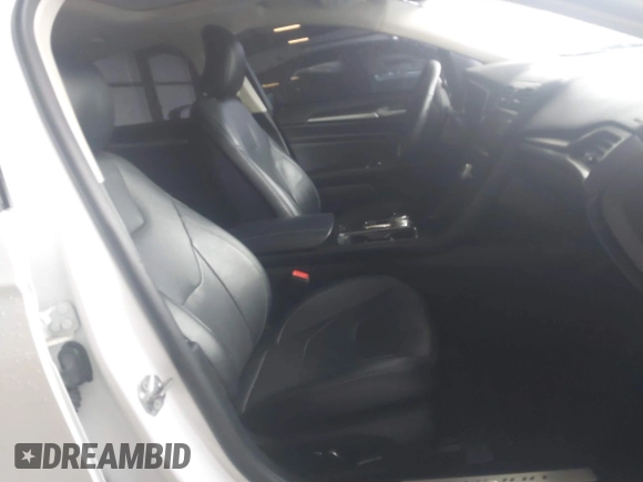 2019 Ford Fusion Titanium with VIN 3FA6P0K95KR271291, listed as a IAAI auction lot 41983320 with 71,962 mi miles and . Bid and sale history available at DreamBid. Image 5.