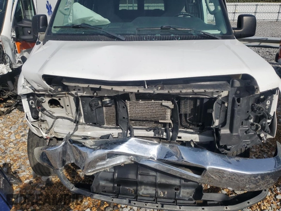 2012 Ford Econoline Passenger XL with VIN 1FBNE3BL9CDA99855, listed as a Copart auction lot 42314435 with 145,541 mi miles and Salvage title. Bid and sale history available at DreamBid. Image 12.