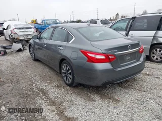 2016 Nissan Altima 2.5 S with VIN 1N4AL3AP6GC280451, listed as a IAAI auction lot 41738465 with 104,718 mi miles. Bid and sale history available at carsss.com. Image 3.