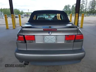 2003 Saab 9-3 SE z VIN YS3DF78K537002152, wystawiony jako IAAI lot #42313161 z przebiegiem 155 295 mil mil oraz . Historia ofert i sprzedaży dostępna na DreamBid. Obrazek 15.