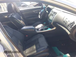 2014 Nissan Altima 2.5 with VIN 1N4AL3AP3EC902467, listed as a IAAI auction lot 41834057 with 161,150 mi miles and . Bid and sale history available at DreamBid. Image 5.
