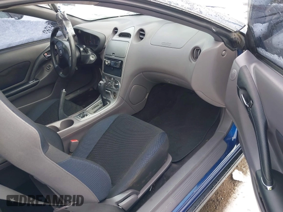 2001 Toyota Celica GT with VIN JTDDR32T510084673, listed as a IAAI auction lot 41583635 with 223,283 mi miles. Bid and sale history available at carsss.com. Image 5.