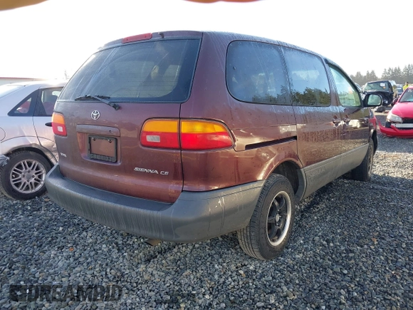 1999 Toyota Sienna CE with VIN 4T3ZF19C0XU151077, listed as a IAAI auction lot 41692028 with 1 mi miles. Bid and sale history available at carsss.com. Image 4.