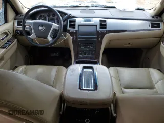 2012 Cadillac Escalade Luxury z VIN 1GYS4BEF2CR146125, wystawiony jako Copart lot #45940085 z przebiegiem 214 164 mil mil oraz Szkoda całkowita • Salvage title. Historia ofert i sprzedaży dostępna na DreamBid. Obrazek 8.