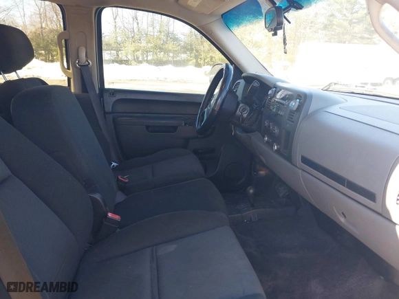 2011 Chevrolet Silverado 1500 LS with VIN 3GCPKREA0BG178357, listed as a IAAI auction lot 41640661 with 242,195 mi miles. Bid and sale history available at carsss.com. Image 5.