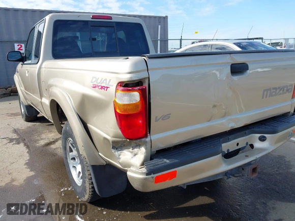 2002 Mazda B-Series Truck DS z VIN 4F4YR16U52TM18118, wystawiony jako IAAI lot #41563022 z przebiegiem 126 136 mil mil oraz . Historia ofert i sprzedaży dostępna na DreamBid. Obrazek 6.