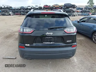 2019 Jeep Cherokee Latitude Plus with VIN 1C4PJLLN4KD119783, listed as a IAAI auction lot 41223282 with 84,917 mi miles. Bid and sale history available at carsss.com. Image 16.