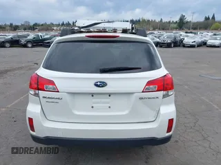 2013 Subaru Outback Premium with VIN 4S4BRBCC4D3286094, listed as a IAAI auction lot 41889938 with Not Provided miles and . Bid and sale history available at carsss.com. Image 15.