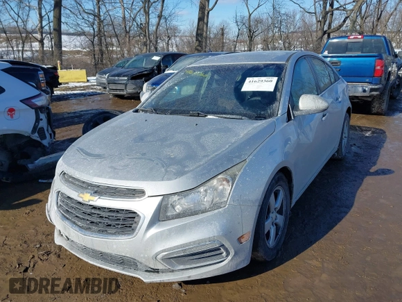 2015 Chevrolet Cruze LT with VIN 1G1PC5SB0F7210575, listed as a IAAI auction lot 41629360 with 192,189 mi miles and . Bid and sale history available at DreamBid. Image 2.