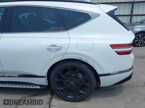 2024 Genesis GV80 z VIN KMUHCESC8RU166378, wystawiony jako IAAI lot #42260945 z przebiegiem 32 119 mil mil oraz . Historia ofert i sprzedaży dostępna na DreamBid. Obrazek 19.