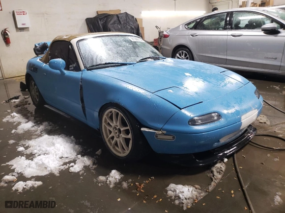 1994 Mazda MX-5 Miata with VIN JM1NA3530R0507324, listed as a Copart auction lot 81369114 with NaN miles and Salvage Title. Bid and sale history available at carsss.com. Image 4.