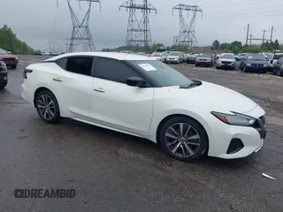 2020 Nissan Maxima S z VIN 1N4AA6BV4LC364136, wystawiony jako IAAI lot #42195018 z przebiegiem 38 941 mil mil oraz . Historia ofert i sprzedaży dostępna na DreamBid. Obrazek 1.