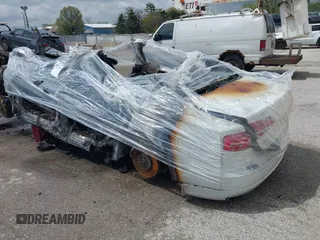 2017 Audi A8 Sport с VIN WAU43AFD7HN005877, выставлен на аукционе IAAI как лот 42172112 с пробегом Не указан миль и . История ставок и продаж доступна на DreamBid. Изображение 3.