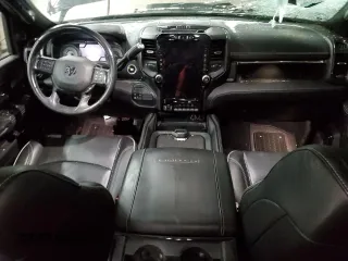 2022 Ram 2500 Limited z VIN 3C6UR5TL7NG127400, wystawiony jako Copart lot #42831425 z przebiegiem 34 375 mil mil oraz Szkoda całkowita • Salvage title. Historia ofert i sprzedaży dostępna na DreamBid. Obrazek 8.
