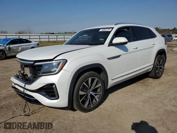 2024 Volkswagen Atlas SEL Premium R-Line with VIN 1V2FE2CA7RC219611, listed as a Copart auction lot 46862235 with 17,570 mi miles and Salvage title. Bid and sale history available at DreamBid. Image 1.