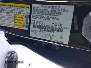 2015 Lincoln MKZ z VIN 3LN6L2J95FR620390, wystawiony jako IAAI lot #41586267 z przebiegiem 127 870 mil mil oraz . Historia ofert i sprzedaży dostępna na DreamBid. Obrazek 9.