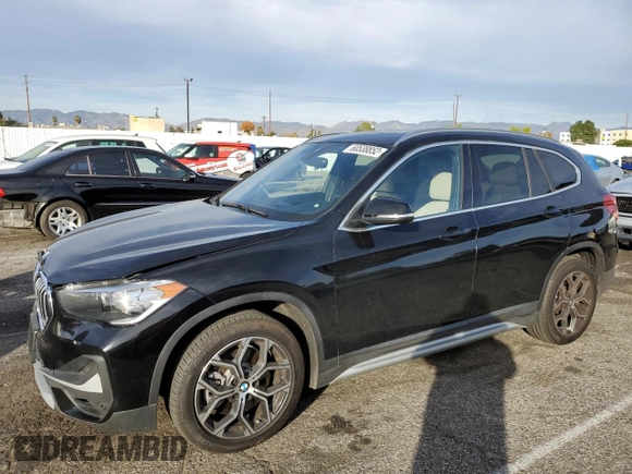 2021 BMW X1 sDrive28i with VIN WBXJG7C0XM5S94362, listed as a Copart auction lot 68538852 with 44,007 mi miles. Bid and sale history available at carsss.com. Image 1.