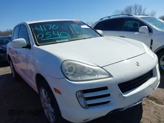 2009 Porsche Cayenne z VIN WP1AA29P19LA01150, wystawiony jako IAAI lot #41760540 z przebiegiem 162 422 mil mil oraz . Historia ofert i sprzedaży dostępna na DreamBid. Obrazek 1.
