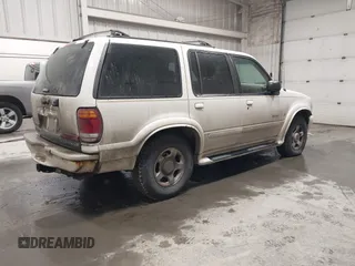 1999 Ford Explorer XLT с VIN 1FMZU32P3XZA27511, выставлен на аукционе IAAI как лот 42238950 с пробегом 227 102 миль миль и . История ставок и продаж доступна на DreamBid. Изображение 4.