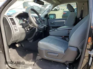 2015 Ram 1500 Tradesman z VIN 3C6JR7AT1FG616331, wystawiony jako Copart lot #49631925 z przebiegiem 139 183 mil mil oraz Szkoda całkowita • Salvage title. Historia ofert i sprzedaży dostępna na DreamBid. Obrazek 7.