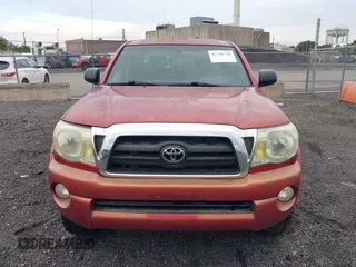 2005 Toyota Tacoma with VIN 5TELU42N95Z053076, listed as a IAAI auction lot 42748710 with 137,665 mi miles and . Bid and sale history available at DreamBid. Image 12.