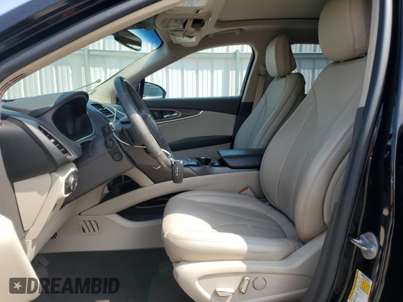 2020 Lincoln Nautilus Reserve with VIN 2LMPJ8K92LBL02561, listed as a Copart auction lot 59855385 with 29,622 mi miles and Salvage title. Bid and sale history available at DreamBid. Image 7.
