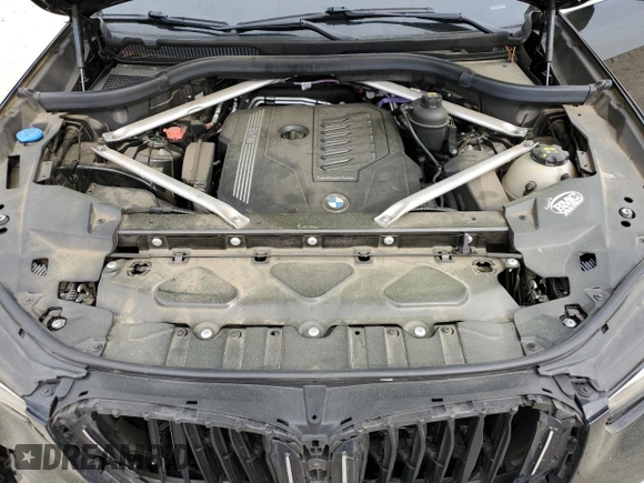 2021 BMW X5 xDrive40i with VIN 5UXCR6C08M9D83268, listed as a Copart auction lot 51781335 with 97,885 mi miles and Salvage title. Bid and sale history available at DreamBid. Image 12.