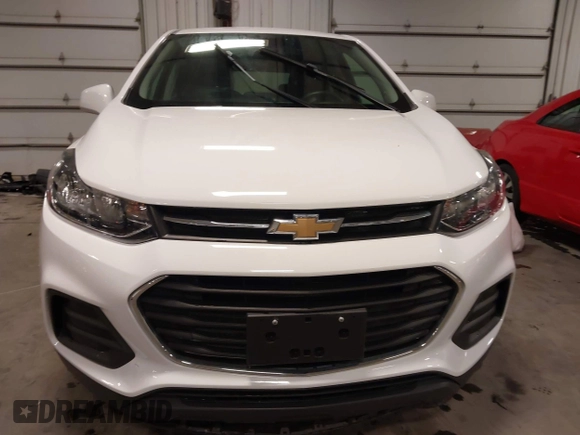 2020 Chevrolet Trax LS with VIN 3GNCJKSB9LL294422, listed as a IAAI auction lot 41603327 with 24,895 mi miles and . Bid and sale history available at DreamBid. Image 13.