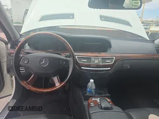 2009 Mercedes-Benz S-Class 5.5L V8 with VIN WDDNG71X19A252598, listed as a Copart auction lot 51535335 with 146,174 mi miles and Clean Title. Bid and sale history available at carsss.com. Image 9.