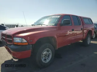 2000 Dodge Dakota Sport with VIN 1B7GG2AN3YS704614, listed as a Copart auction lot 62407275 with 208,111 mi miles and Salvage title. Bid and sale history available at DreamBid. Image 1.