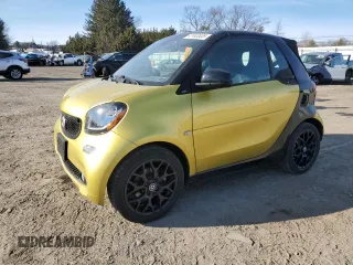 2017 Smart fortwo Passion with VIN WMEFK5DA5HK146190, listed as a Copart auction lot 47440835 with 41,803 mi miles and Salvage title. Bid and sale history available at DreamBid. Image 1.
