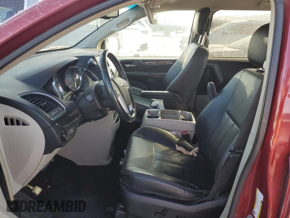 2014 Chrysler Town & Country Touring with VIN 2C4RC1BG0ER307003, listed as a Copart auction lot 44951475 with 135,245 mi miles and Salvage Title. Bid and sale history available at carsss.com. Image 7.