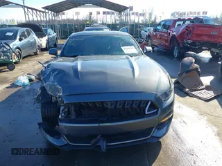 2017 Ford Mustang V6 z VIN 1FA6P8AM1H5224713, wystawiony jako IAAI lot #41208248 z przebiegiem 167 462 mil mil oraz . Historia ofert i sprzedaży dostępna na DreamBid. Obrazek 12.