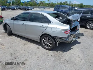 2015 Toyota Camry XLE z VIN 4T1BF1FK5FU970543, wystawiony jako IAAI lot #42373776 z przebiegiem 119 090 mil mil oraz . Historia ofert i sprzedaży dostępna na DreamBid. Obrazek 3.