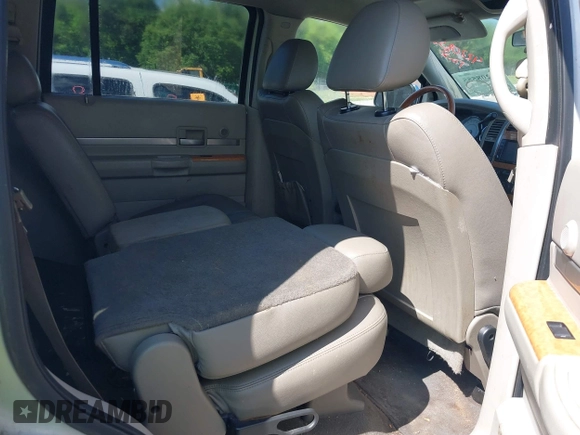 2008 Chrysler Aspen Limited with VIN 1A8HX58N38F114703, listed as a IAAI auction lot 42208555 with 255,050 mi miles and . Bid and sale history available at DreamBid. Image 8.