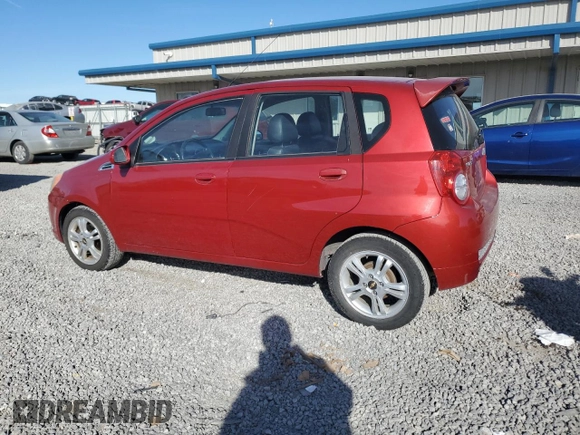 2011 Chevrolet Aveo 2LT z VIN KL1TG6DE2BB229683, wystawiony jako Copart lot #42957805 z przebiegiem 168 133 mil mil oraz Czysty tytuł • Clean title. Historia ofert i sprzedaży dostępna na DreamBid. Obrazek 2.