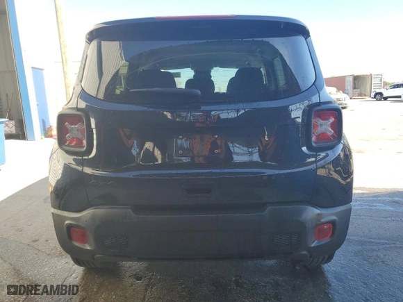 2023 Jeep Renegade Latitude with VIN ZACNJDB15PPP69305, listed as a Copart auction lot 45684765 with 21,680 mi miles and Clean Title. Bid and sale history available at carsss.com. Image 6.