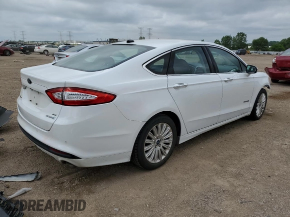 2016 Ford Fusion SE Hybrid with VIN 3FA6P0LUXGR184285, listed as a Copart auction lot 62699805 with 132,264 mi miles and Salvage title. Bid and sale history available at DreamBid. Image 3.