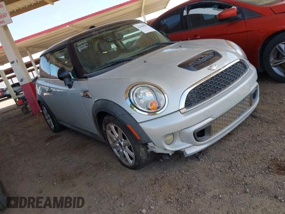2011 MINI Hardtop S с VIN WMWSV3C56BTY15109, выставлен на аукционе IAAI как лот 42506082 с пробегом 93 443 миль миль и . История ставок и продаж доступна на DreamBid. Изображение 12.
