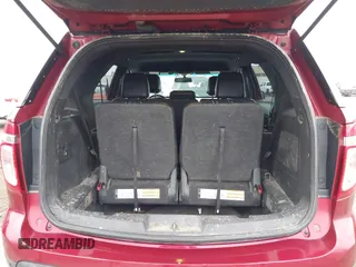 2013 Ford Explorer XLT with VIN 1FM5K7D94DGB68900, listed as a IAAI auction lot 41090687 with 219,170 mi miles and . Bid and sale history available at carsss.com. Image 16.