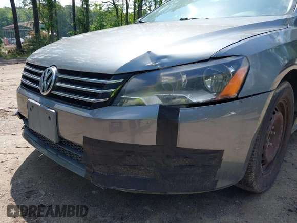 2014 Volkswagen Passat S with VIN 1VWAP7A37EC018693, listed as a IAAI auction lot 42463719 with 143,105 mi miles and . Bid and sale history available at DreamBid. Image 13.